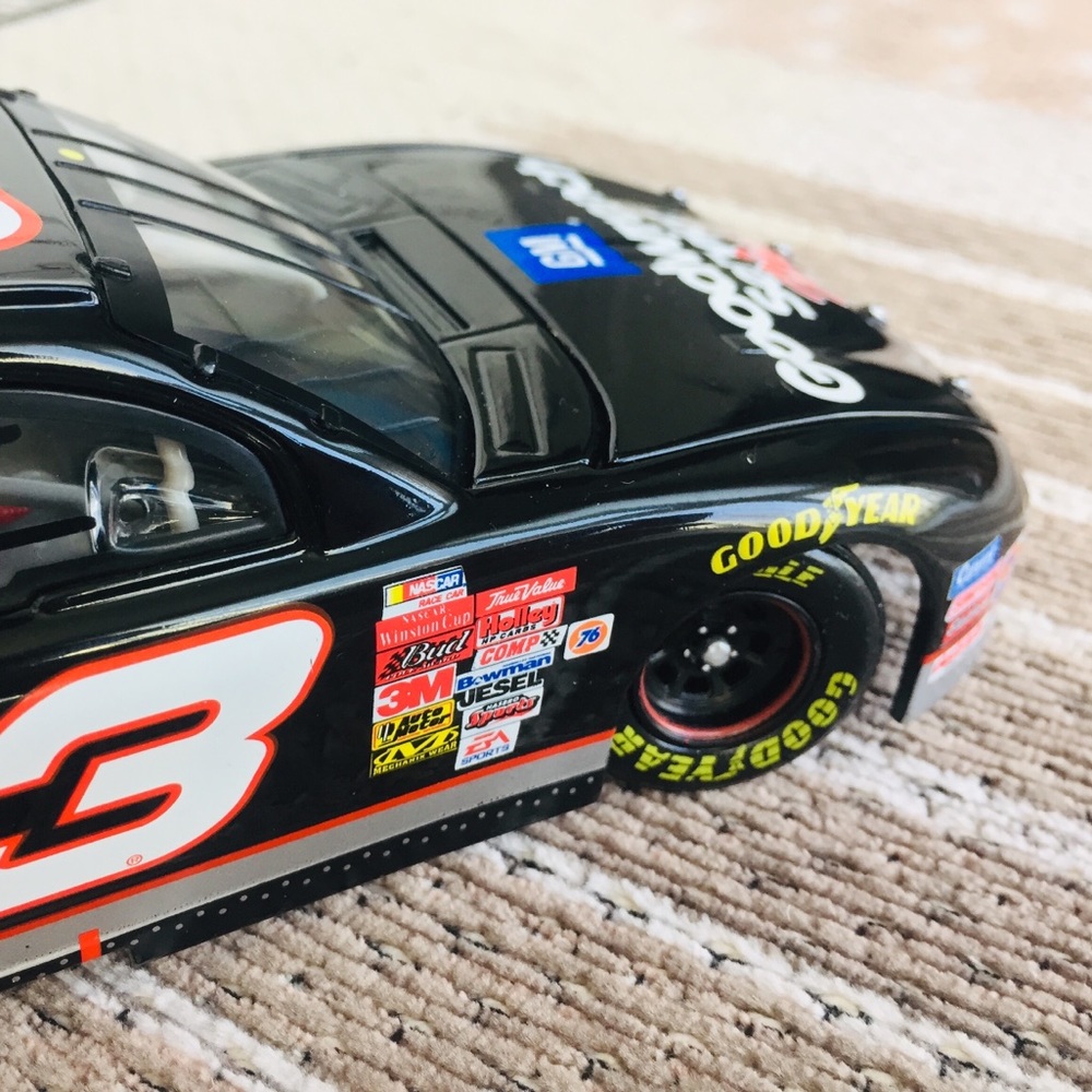 Race Fans Dale Earnhardt #3 GM Goodwrench